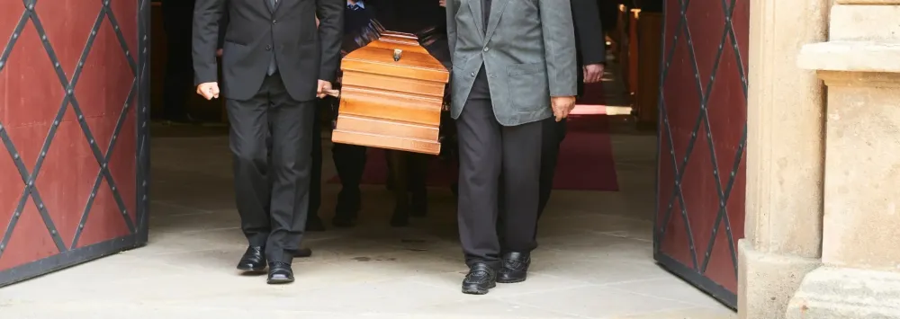Service funéraire à Pont-l'Évêque